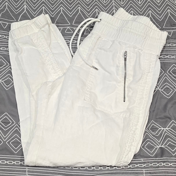 Athleta Pants - Athleta Cabo Linen Joggers In White Size 6